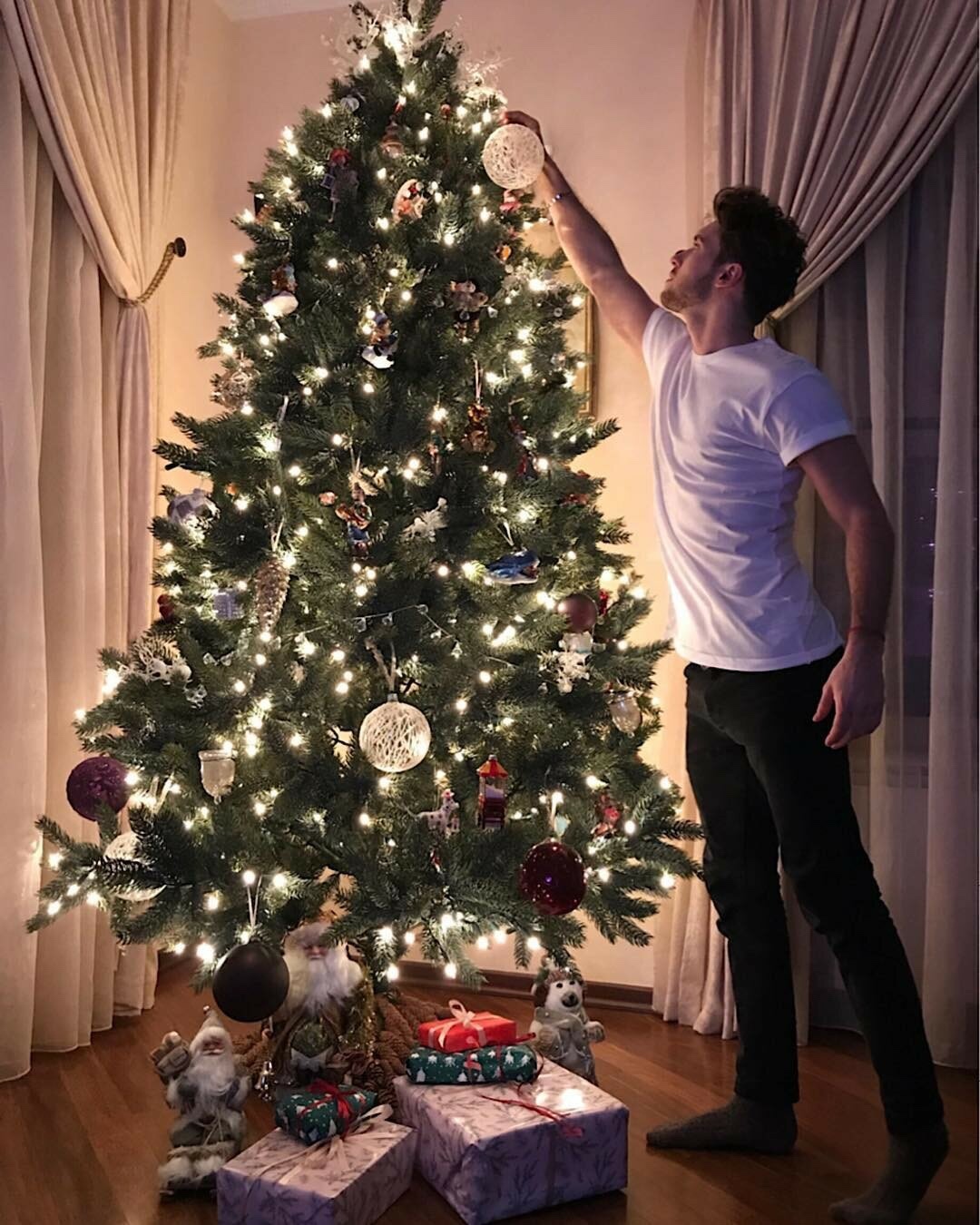 クリスマス man Moment of Zen: Christmas Lights | The Closet Professor
